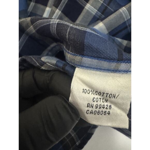 Bugatchi Shirt Mens Size L Blue Plaid Shaped Fit Button Up Long Sleeve - Picture 11 of 12